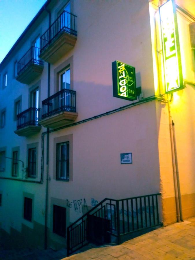 Hotel Dora 普拉森西亚 外观 照片