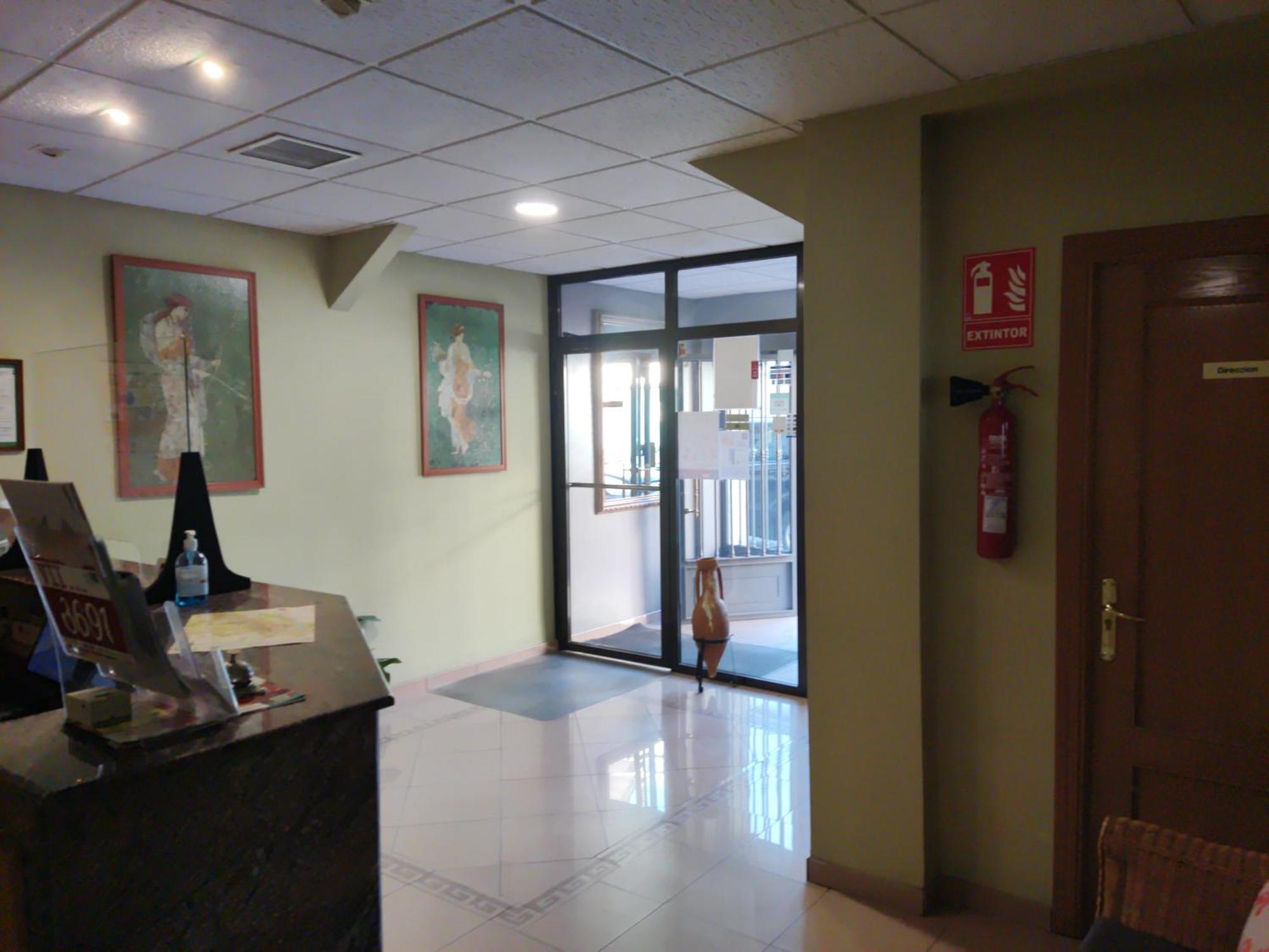 Hotel Dora 普拉森西亚 外观 照片